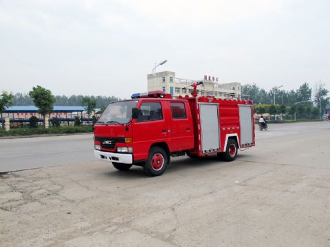 江鈴水灌消防車